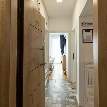 Metropole Panoramic Ateneum