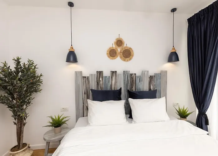 Metropole Panoramic Ateneum *