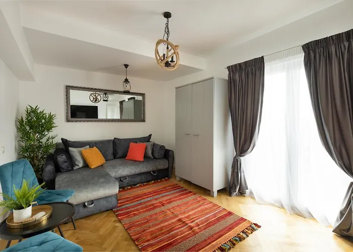 Metropole Panoramic Ateneum بوخارست