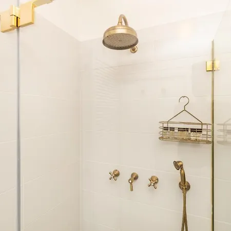 Metropole Panoramic Ateneum 아파트