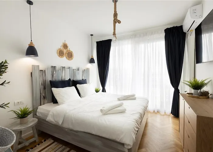 Metropole Panoramic Ateneum *